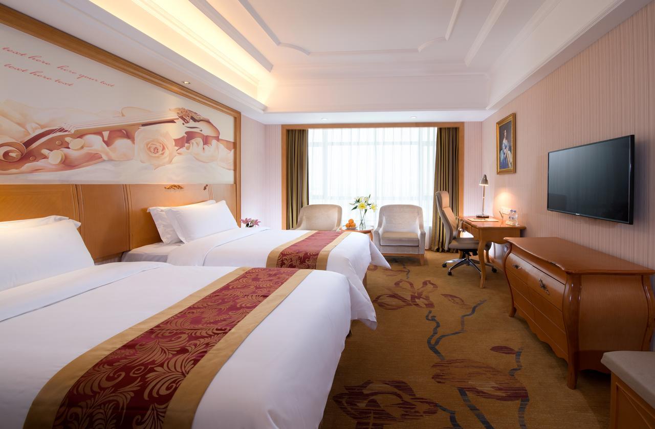 Vienna Hotel Shouti Peking  Buitenkant foto